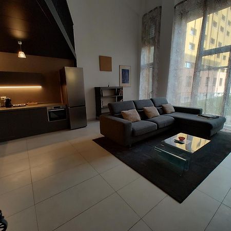 Milan Space Loft - Apartment Close To M5 Subway - Free Parking - Sky & Netflix Tv Εξωτερικό φωτογραφία