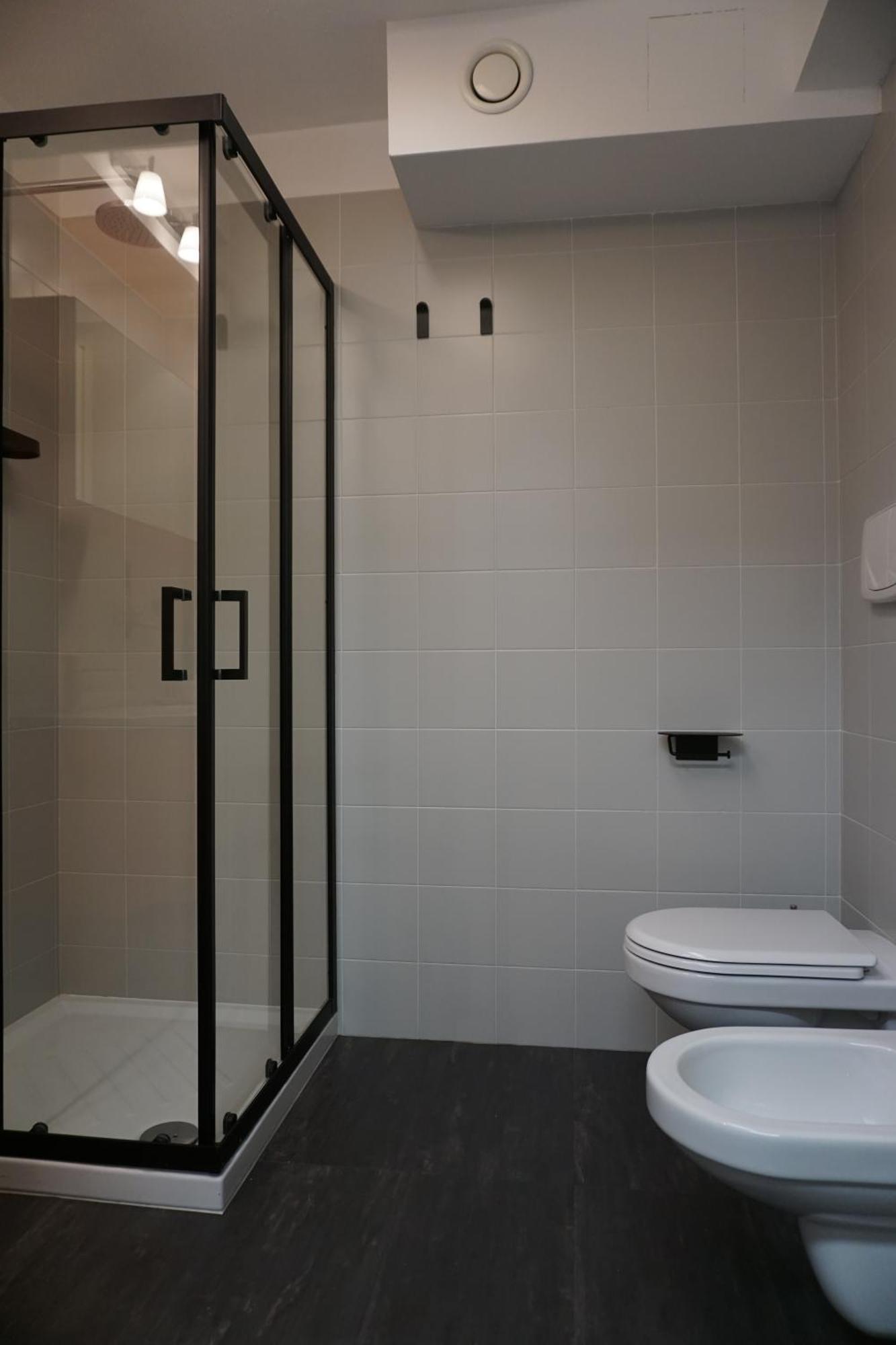 Milan Space Loft - Apartment Close To M5 Subway - Free Parking - Sky & Netflix Tv Εξωτερικό φωτογραφία