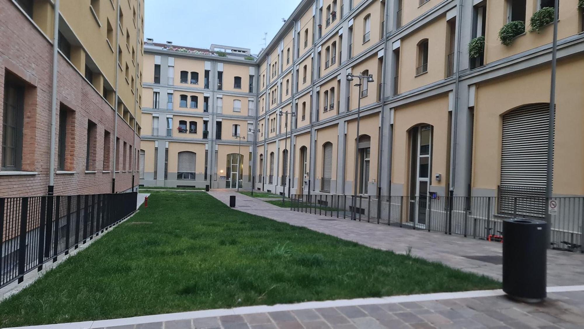 Milan Space Loft - Apartment Close To M5 Subway - Free Parking - Sky & Netflix Tv Εξωτερικό φωτογραφία